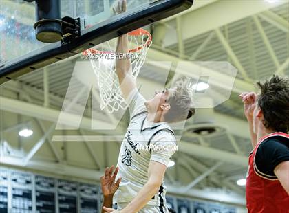 Thumbnail 2 in Fairfield @ Lakota East photogallery.