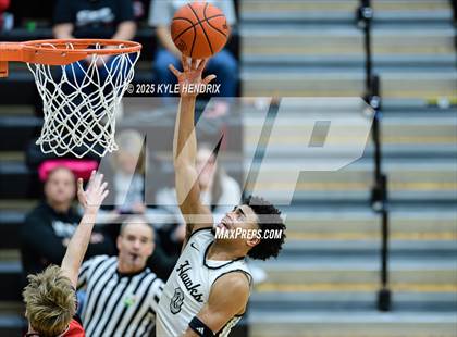 Thumbnail 1 in Fairfield @ Lakota East photogallery.