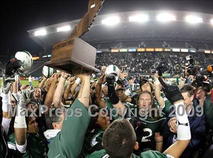 Thumbnail 2 in Bellarmine vs. Oceanside (CIF State D1 Final) photogallery.