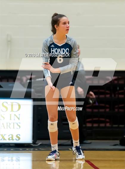 Thumbnail 1 in La Vernia vs. Hondo (UIL Regional Quarter Finals) photogallery.