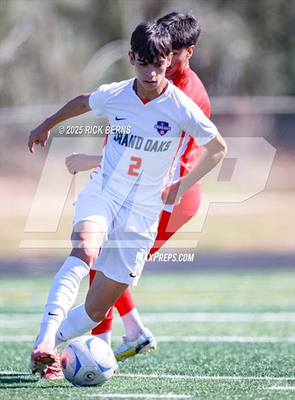 Thumbnail 3 in Oak Ridge vs Grand Oaks (Battle of the Oaks) photogallery.