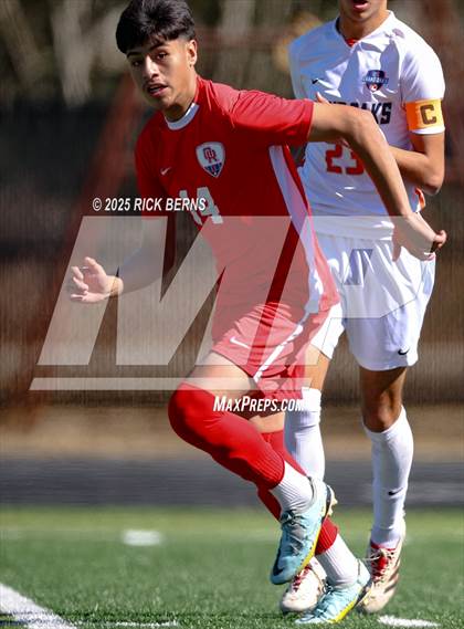 Thumbnail 3 in Oak Ridge vs Grand Oaks (Battle of the Oaks) photogallery.