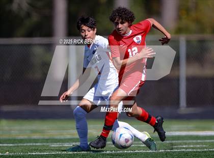 Thumbnail 3 in Oak Ridge vs Grand Oaks (Battle of the Oaks) photogallery.