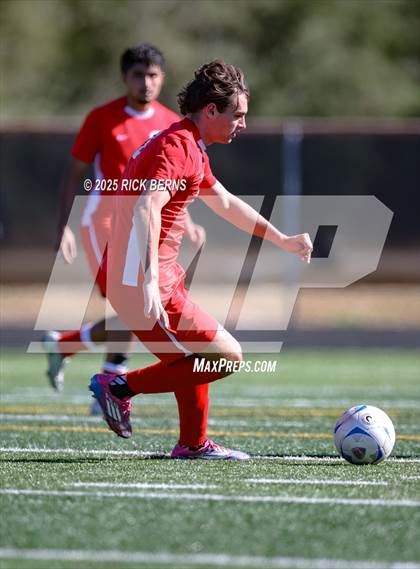 Thumbnail 3 in Oak Ridge vs Grand Oaks (Battle of the Oaks) photogallery.