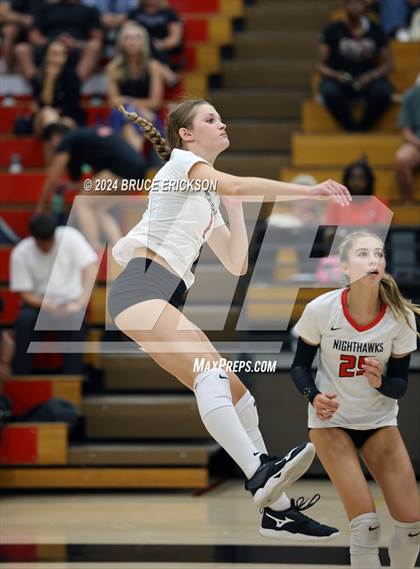 Thumbnail 1 in Roosevelt @ Murrieta Valley photogallery.