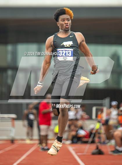 Thumbnail 3 in UIL Boys Track & Field Finals (Day 3) photogallery.