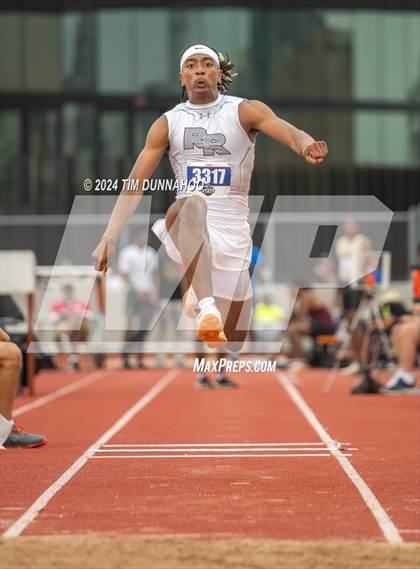 Thumbnail 3 in UIL Boys Track & Field Finals (Day 3) photogallery.