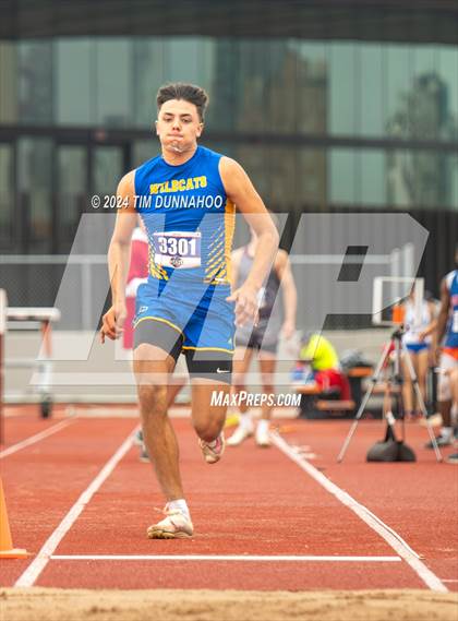 Thumbnail 1 in UIL Boys Track & Field Finals (Day 3) photogallery.