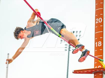 Thumbnail 3 in UIL Boys Track & Field Finals (Day 3) photogallery.