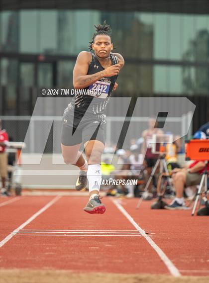 Thumbnail 1 in UIL Boys Track & Field Finals (Day 3) photogallery.