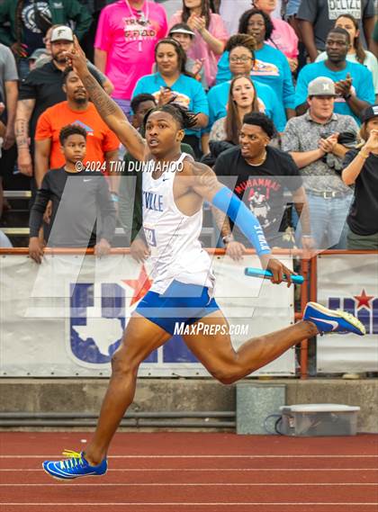 Thumbnail 1 in UIL Boys Track & Field Finals (Day 3) photogallery.