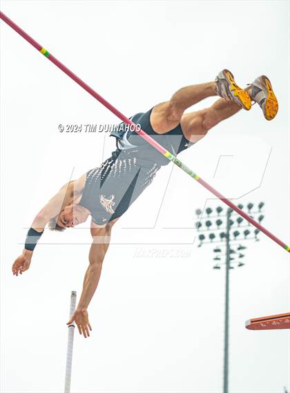 Thumbnail 2 in UIL Boys Track & Field Finals (Day 3) photogallery.