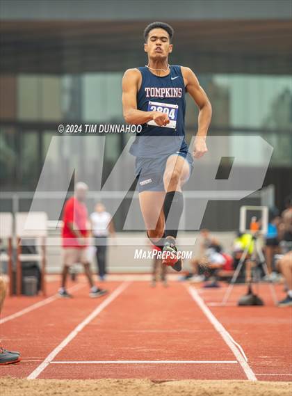 Thumbnail 1 in UIL Boys Track & Field Finals (Day 3) photogallery.