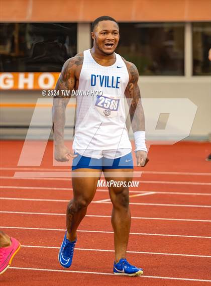 Thumbnail 1 in UIL Boys Track & Field Finals (Day 3) photogallery.