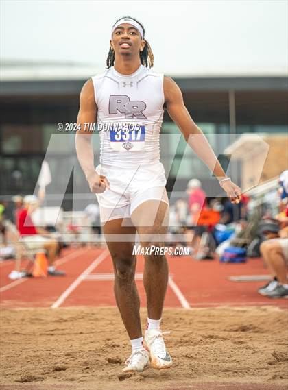Thumbnail 2 in UIL Boys Track & Field Finals (Day 3) photogallery.