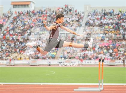 Thumbnail 3 in UIL Boys Track & Field Finals (Day 3) photogallery.