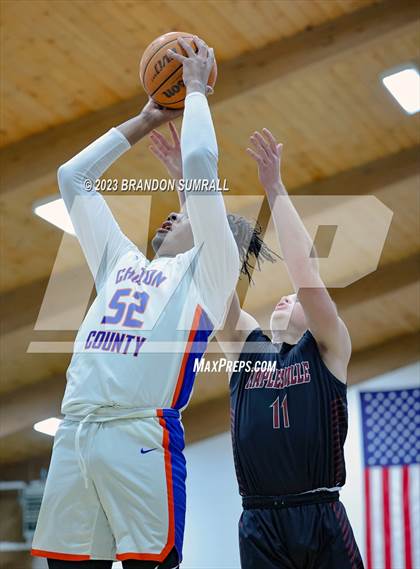 Thumbnail 3 in Chilton County vs Maplesville (Chilton County Tournament) photogallery.