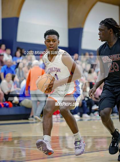 Thumbnail 3 in Chilton County vs Maplesville (Chilton County Tournament) photogallery.