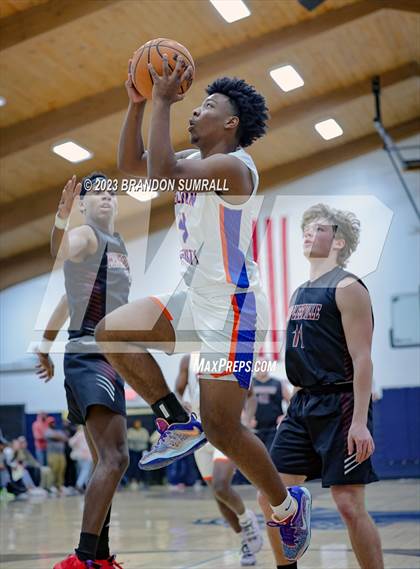 Thumbnail 1 in Chilton County vs Maplesville (Chilton County Tournament) photogallery.