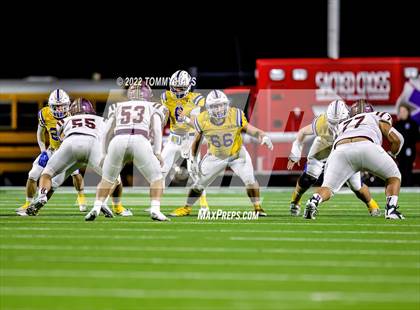 Thumbnail 2 in Whitesboro vs Brock (UIL 3A D-1 Quarterfinals) photogallery.