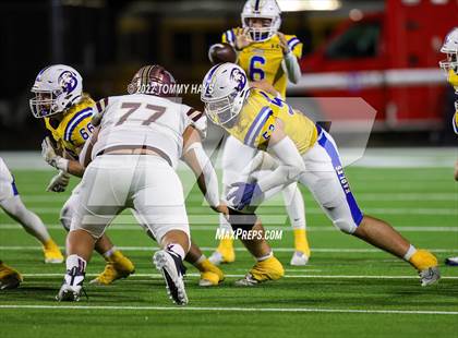 Thumbnail 3 in Whitesboro vs Brock (UIL 3A D-1 Quarterfinals) photogallery.