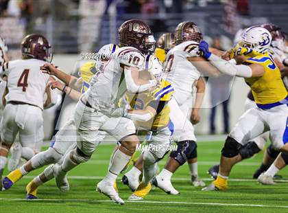 Thumbnail 2 in Whitesboro vs Brock (UIL 3A D-1 Quarterfinals) photogallery.