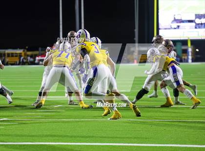 Thumbnail 1 in Whitesboro vs Brock (UIL 3A D-1 Quarterfinals) photogallery.