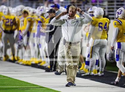 Thumbnail 3 in Whitesboro vs Brock (UIL 3A D-1 Quarterfinals) photogallery.