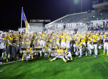 Thumbnail 2 in Whitesboro vs Brock (UIL 3A D-1 Quarterfinals) photogallery.