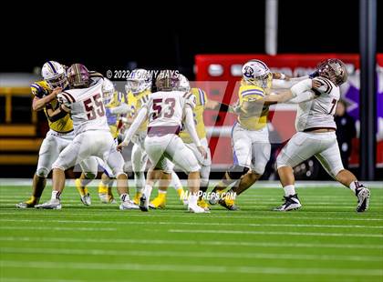 Thumbnail 3 in Whitesboro vs Brock (UIL 3A D-1 Quarterfinals) photogallery.