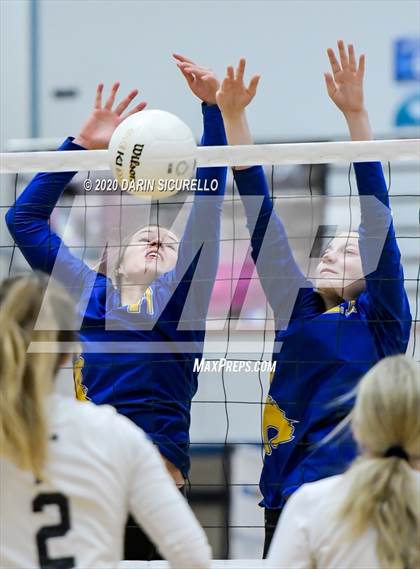 Thumbnail 2 in Pima vs Scottsdale Christian Academy (AIA 2A Semifinal) photogallery.