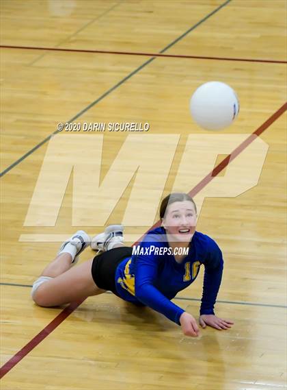Thumbnail 3 in Pima vs Scottsdale Christian Academy (AIA 2A Semifinal) photogallery.