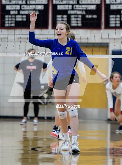 Thumbnail 2 in Pima vs Scottsdale Christian Academy (AIA 2A Semifinal) photogallery.