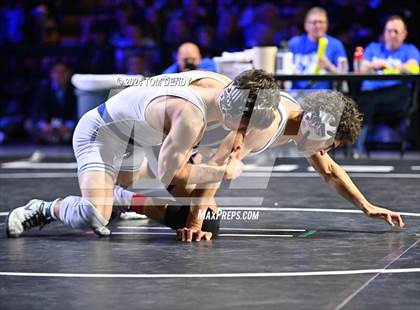 Thumbnail 3 in UIL 6A Championship Finals 126, 132, 138lb photogallery.