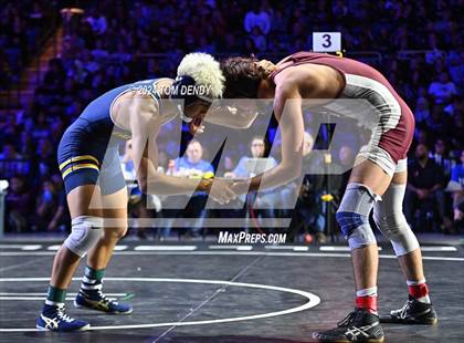 Thumbnail 3 in UIL 6A Championship Finals 126, 132, 138lb photogallery.