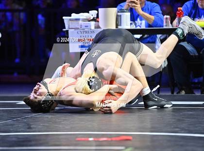 Thumbnail 1 in UIL 6A Championship Finals 126, 132, 138lb photogallery.
