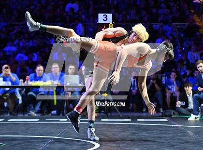 Thumbnail 2 in UIL 6A Championship Finals 126, 132, 138lb photogallery.