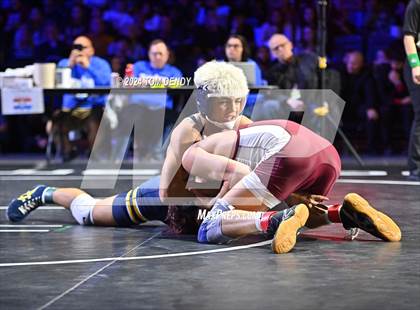 Thumbnail 1 in UIL 6A Championship Finals 126, 132, 138lb photogallery.