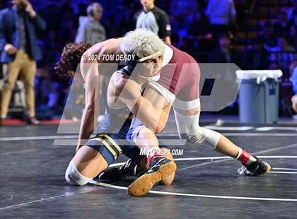 Thumbnail 3 in UIL 6A Championship Finals 126, 132, 138lb photogallery.