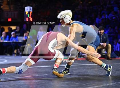 Thumbnail 2 in UIL 6A Championship Finals 126, 132, 138lb photogallery.