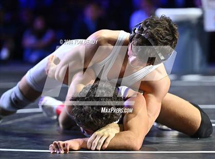 Thumbnail 1 in UIL 6A Championship Finals 126, 132, 138lb photogallery.