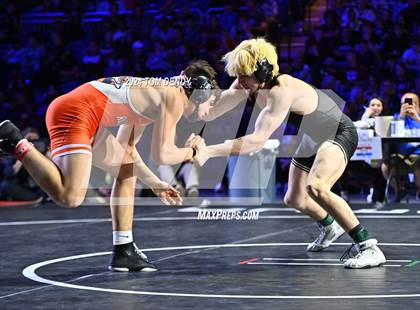 Thumbnail 1 in UIL 6A Championship Finals 126, 132, 138lb photogallery.