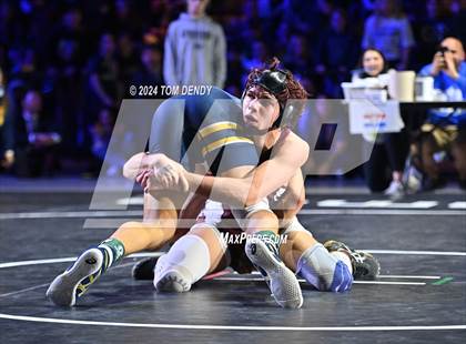 Thumbnail 3 in UIL 6A Championship Finals 126, 132, 138lb photogallery.