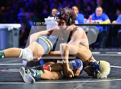 Thumbnail 3 in UIL 6A Championship Finals 126, 132, 138lb photogallery.