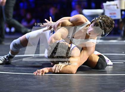 Thumbnail 3 in UIL 6A Championship Finals 126, 132, 138lb photogallery.