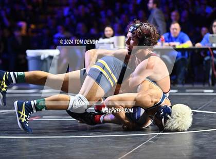 Thumbnail 1 in UIL 6A Championship Finals 126, 132, 138lb photogallery.