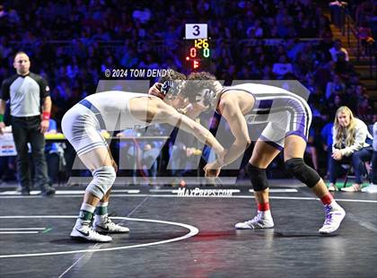 Thumbnail 3 in UIL 6A Championship Finals 126, 132, 138lb photogallery.