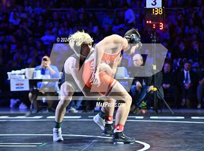 Thumbnail 3 in UIL 6A Championship Finals 126, 132, 138lb photogallery.