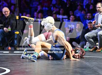 Thumbnail 1 in UIL 6A Championship Finals 126, 132, 138lb photogallery.