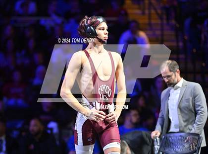 Thumbnail 3 in UIL 6A Championship Finals 126, 132, 138lb photogallery.